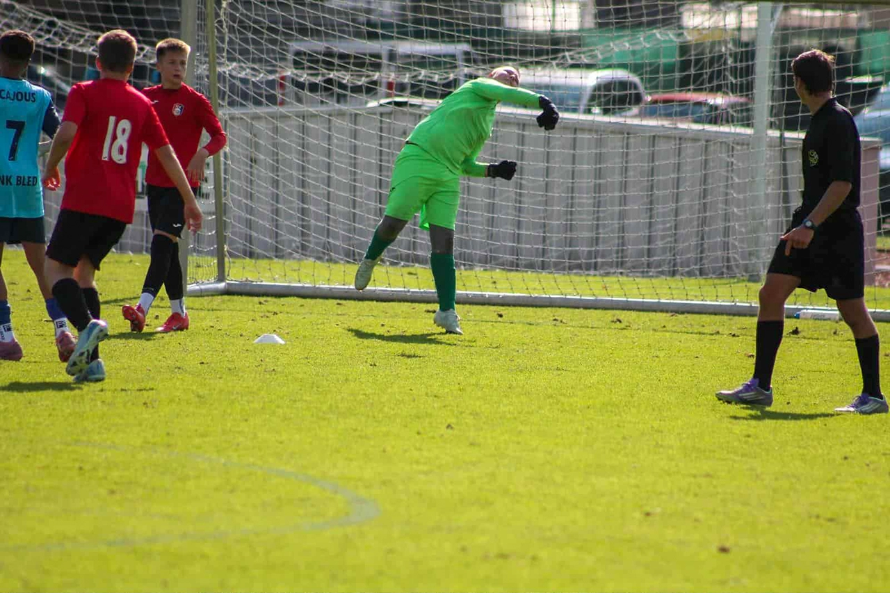 U13 s preobratom do zmage v lokalnem derbiju